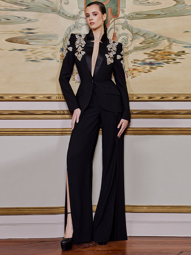Female Formal Wear - Najnowszy zestaw od projektanta HIGH STREET