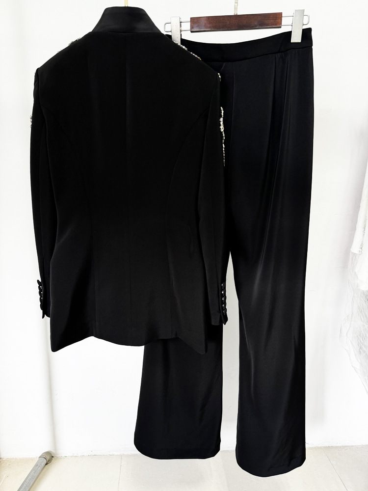 Najnowszy zestaw od projektant – Female Formal Wear recenzja i cena