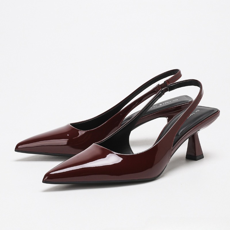 Eleganckie sandały na niskim o – Slingback Heel Formal recenzja i cena