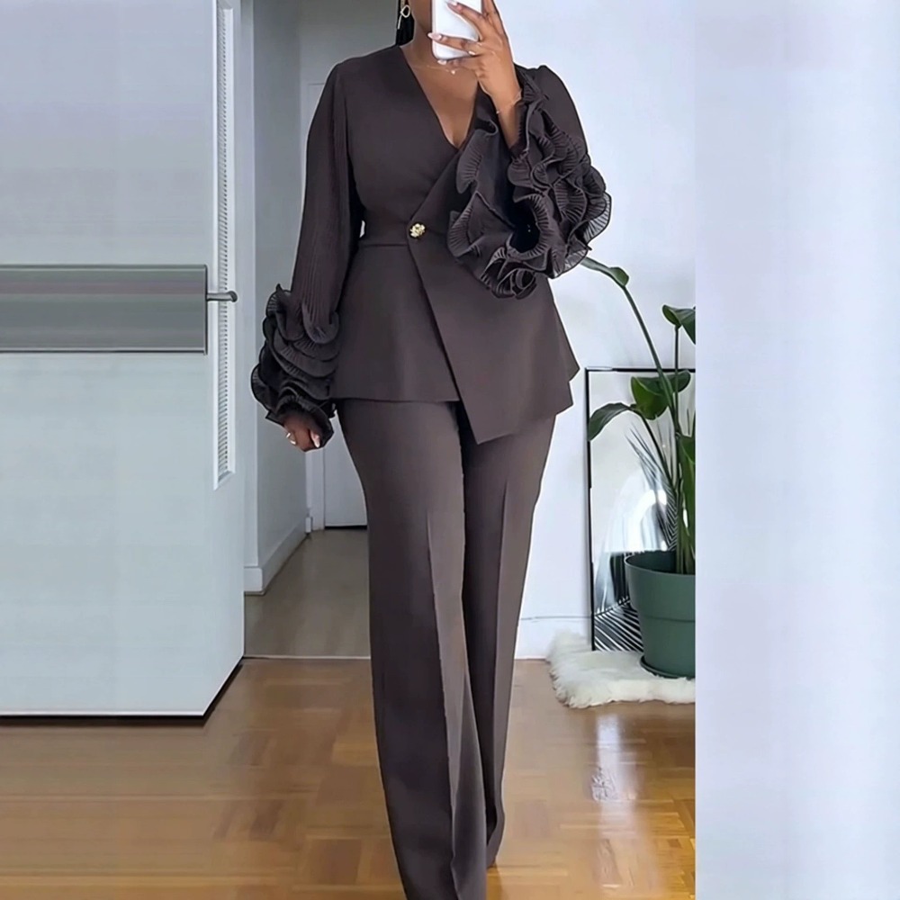 Damski dwuczęściowy garnitur z – Female Formal Wear recenzja i cena