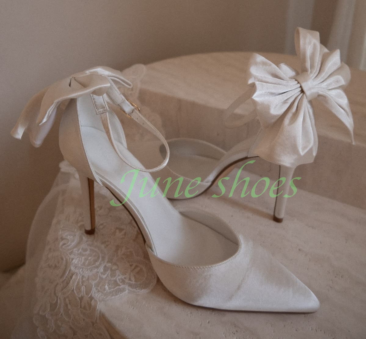 Damskie szpilki w kolorze kośc – Slingback Heel Formal recenzja i cena